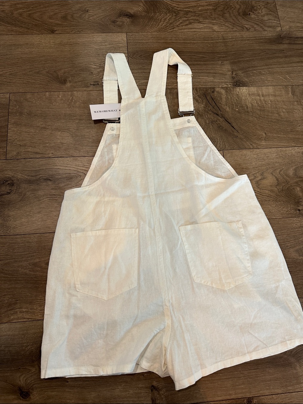 WeWoreWhat Relaxed Linen Short Overalls - Picture 9 of 12